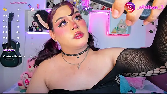  atalaya  online show from February 5, 2026, 10:05 pm