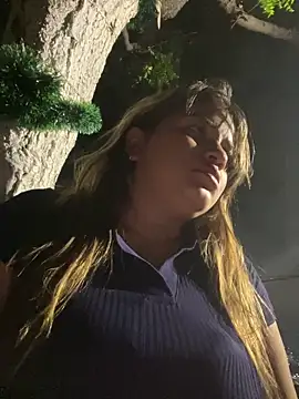 Snapshot of perlita05 chatting on February 4, 2026, 1:11 am perlita05 online show from February 4, 2026, 1:11 am