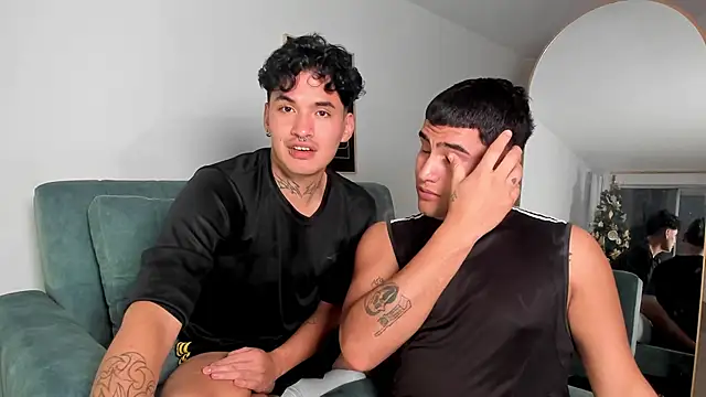 MatheoVelez online show from January 3, 2025, 11:35 am