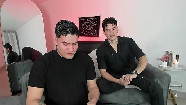 MatheoVelez online show from February 16, 2025, 7:26 am