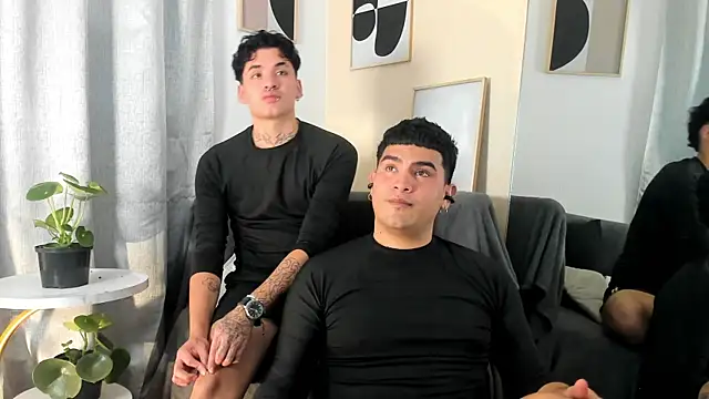 MatheoVelez online show from January 25, 2025, 5:40 pm