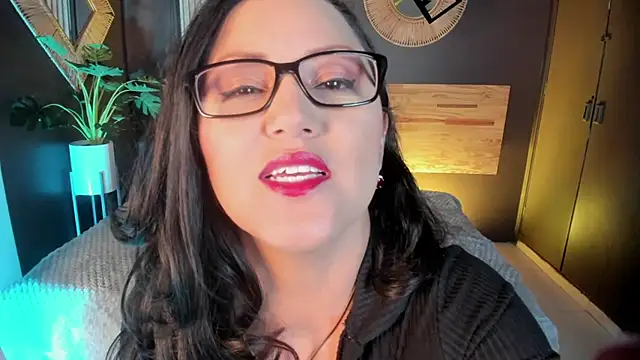 Snapshot of Annaa_rosee chatting on July 9, 2026, 3:29 am Annaa rosee online show from July 9, 2026, 3:29 am