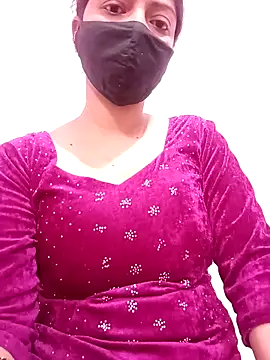 Snapshot of Mahi_Baby25 chatting on December 20, 2025, 4:04 am Mahi Baby25 online show from December 20, 2025, 4:04 am