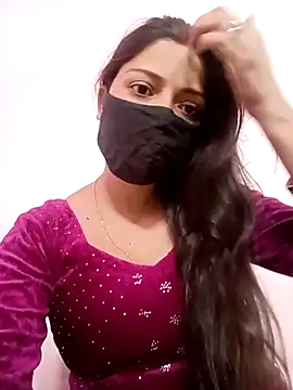 Snapshot of Mahi_Baby25 chatting on December 23, 2025, 9:19 am Mahi Baby25 online show from December 23, 2025, 9:19 am