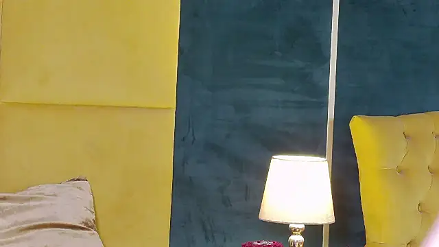 Snapshot of GiuliaHarvey chatting on January 9, 2026, 12:28 am GiuliaHarvey online show from January 9, 2026, 12:28 am