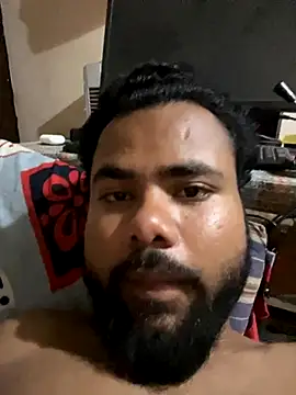 Snapshot of pura43 chatting on October 3, 2025, 6:20 pm pura43 online show from October 3, 2025, 6:20 pm