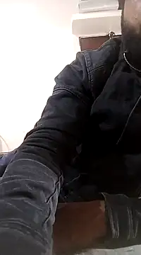 Snapshot of pura43 chatting on January 13, 2025, 7:00 am pura43 online show from January 13, 2025, 7:00 am