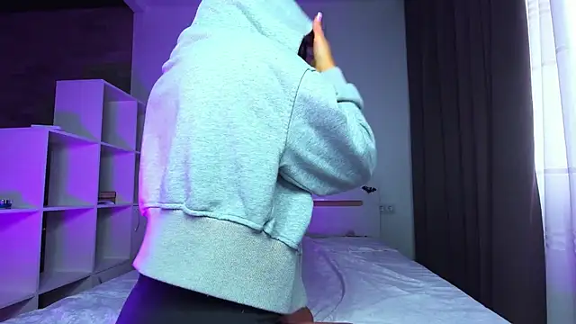 AddictedSabi online show from October 20, 2025, 12:38 pm