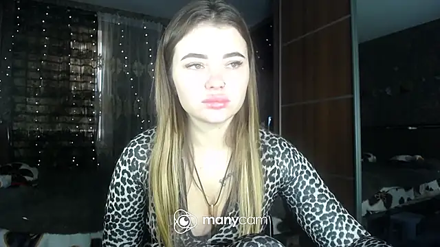 BonnyShy online show from November 14, 2025, 12:09 pm