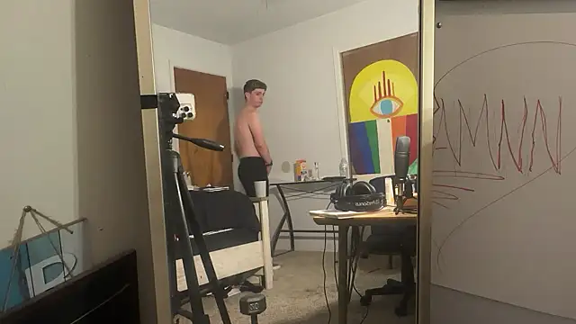 twentywithafelonyy online show from September 14, 2025, 7:09 am