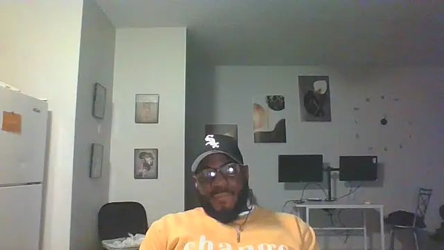 Stayinalive1992 online show from December 8, 2024, 5:39 am