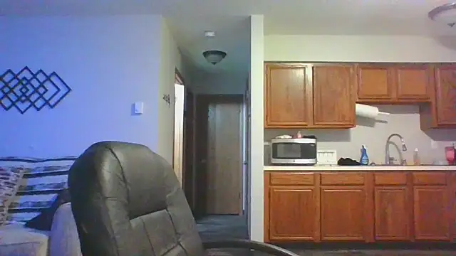 Stayinalive1992 online show from January 20, 2025, 4:32 am