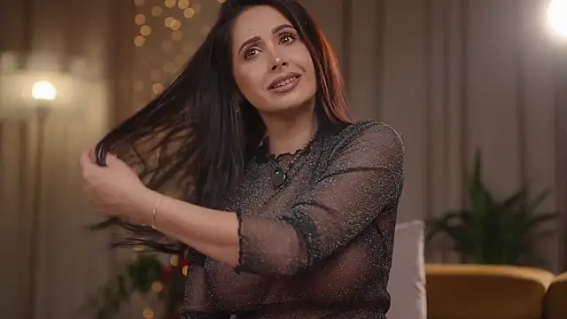 EllisSkyler online show from April 4, 2026, 9:21 pm