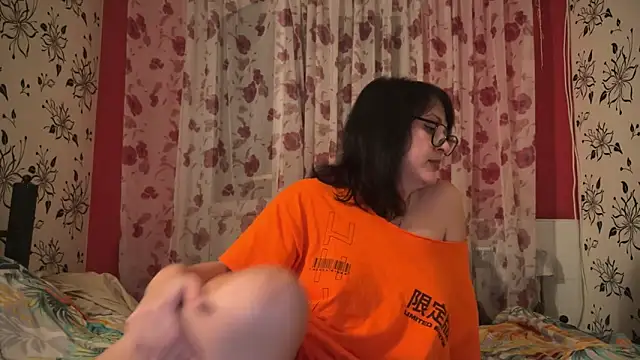 StellarTeam online show from December 21, 2024, 4:46 pm