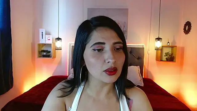 Snapshot of emily_leinner chatting on March 21, 2025, 2:29 pm emily leinner online show from March 21, 2025, 2:29 pm
