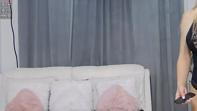 Snapshot of AddaMantia chatting on October 3, 2025, 11:12 am AddaMantia online show from October 3, 2025, 11:12 am