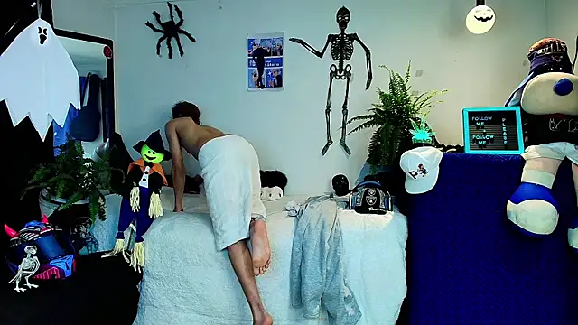 Snapshot of twink_sebas_ chatting on October 26, 2025, 2:01 am twink sebas online show from October 26, 2025, 2:01 am