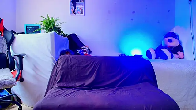 Snapshot of twink_sebas_ chatting on November 20, 2025, 4:51 pm twink sebas online show from November 20, 2025, 4:51 pm