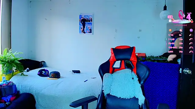 Snapshot of twink_sebas_ chatting on November 15, 2025, 2:32 pm twink sebas online show from November 15, 2025, 2:32 pm