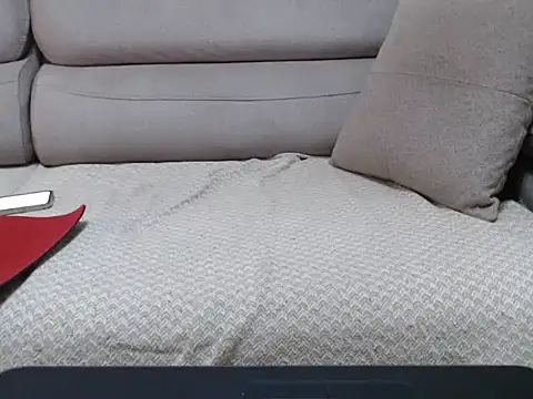 Erotica333 online show from December 2, 2025, 9:44 am