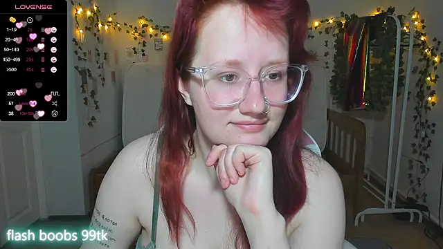 KrisTyBooBsin online show from March 11, 2025, 9:37 pm