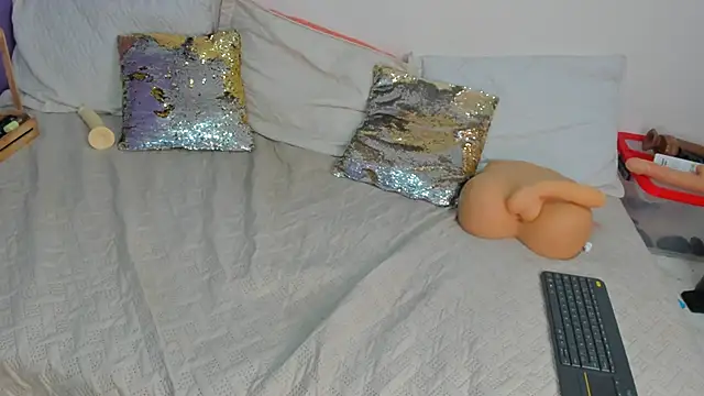 cookplleaser online show from February 17, 2026, 12:35 pm