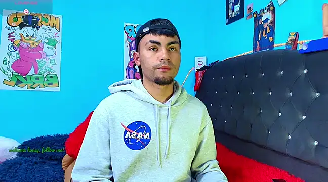 Snapshot of kalivan_voinesscu chatting on February 2, 2025, 6:36 am kalivan voinesscu online show from February 2, 2025, 6:36 am