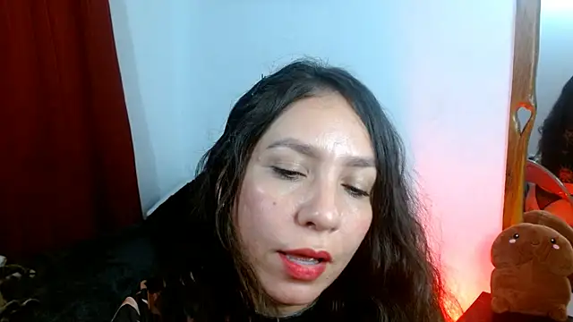 Snapshot of naihroby chatting on February 25, 2025, 7:52 am naihroby online show from February 25, 2025, 7:52 am