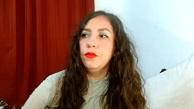 Snapshot of naihroby chatting on February 23, 2025, 5:34 am naihroby online show from February 23, 2025, 5:34 am