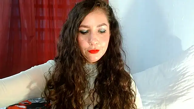 Snapshot of naihroby chatting on February 22, 2025, 11:03 pm naihroby online show from February 22, 2025, 11:03 pm