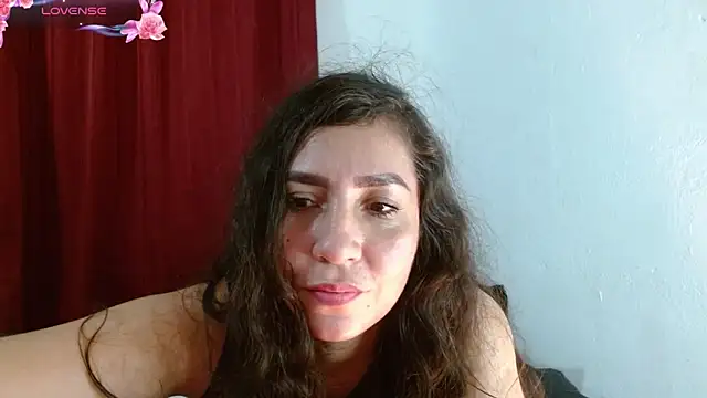 Snapshot of naihroby chatting on March 19, 2025, 7:07 am naihroby online show from March 19, 2025, 7:07 am