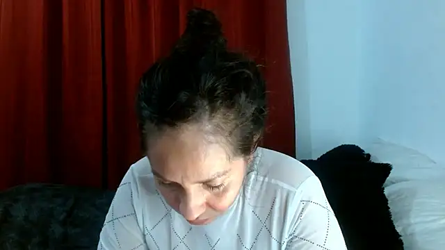 Snapshot of naihroby chatting on March 12, 2025, 1:03 am naihroby online show from March 12, 2025, 1:03 am