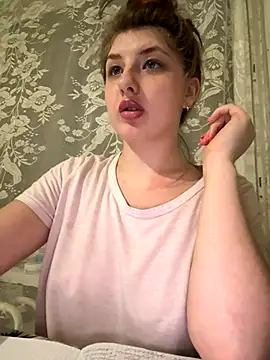 sexyy girl  online show from December 7, 2024, 9:17 pm