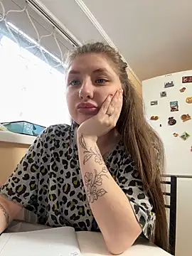 sexyy girl  online show from March 15, 2025, 11:40 am