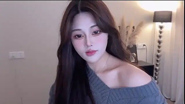 Strawberrybabyy1 online show from December 17, 2025, 4:12 pm