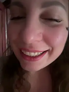 Snapshot of Yanacool007 chatting on November 27, 2025, 9:32 am Yanacool007 online show from November 27, 2025, 9:32 am