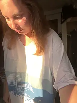 Snapshot of Yanacool007 chatting on November 19, 2025, 1:22 pm Yanacool007 online show from November 19, 2025, 1:22 pm