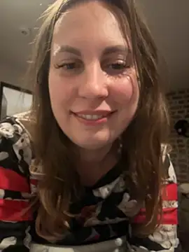 Snapshot of Yanacool007 chatting on November 22, 2025, 6:29 pm Yanacool007 online show from November 22, 2025, 6:29 pm