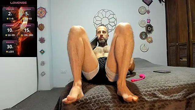 Snapshot of Antoniohot2024 chatting on September 15, 2025, 12:16 pm Antoniohot2024 online show from September 15, 2025, 12:16 pm