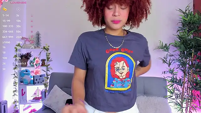 natty romanof 18 online show from February 17, 2025, 12:27 pm