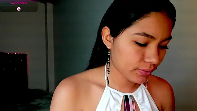 Snapshot of linda_alana chatting on October 18, 2025, 7:27 pm linda alana online show from October 18, 2025, 7:27 pm