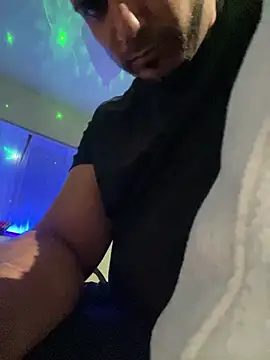 Insaneskillzz69 online show from April 20, 2026, 9:34 am