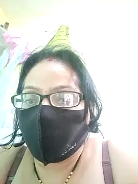 Snapshot of heenage chatting on February 4, 2025, 7:18 am heenage online show from February 4, 2025, 7:18 am