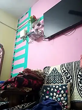 heenage online show from January 14, 2026, 4:49 am