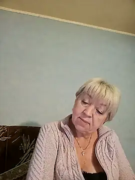 Snapshot of AnjelElinor chatting on December 14, 2025, 7:03 am AnjelElinor online show from December 14, 2025, 7:03 am