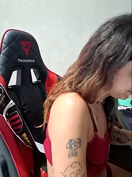 luuhcat09 online show from February 2, 2026, 7:02 pm