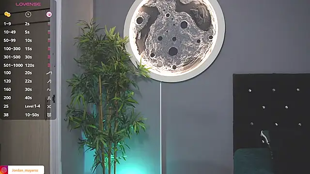 Snapshot of jordan_mayers02 chatting on January 17, 2026, 9:02 am jordan mayers02 online show from January 17, 2026, 9:02 am