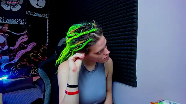 KIKI Krash online show from October 10, 2025, 10:05 am