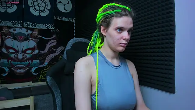 KIKI Krash online show from October 7, 2025, 10:05 am