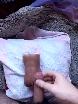 mattarm3122 online show from January 14, 2025, 10:06 am